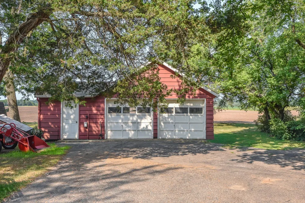 1600 238th Street Saint Augusta, MN 56301
