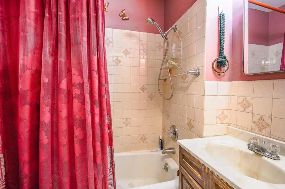 1600 238th Street Saint Augusta, MN 56301