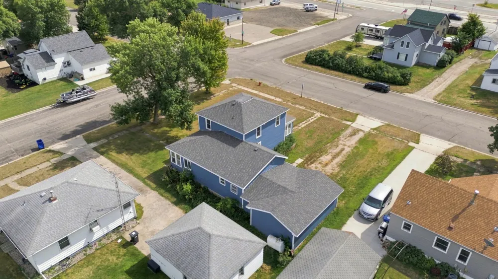 802 Hobart Street Hawley, MN 56549