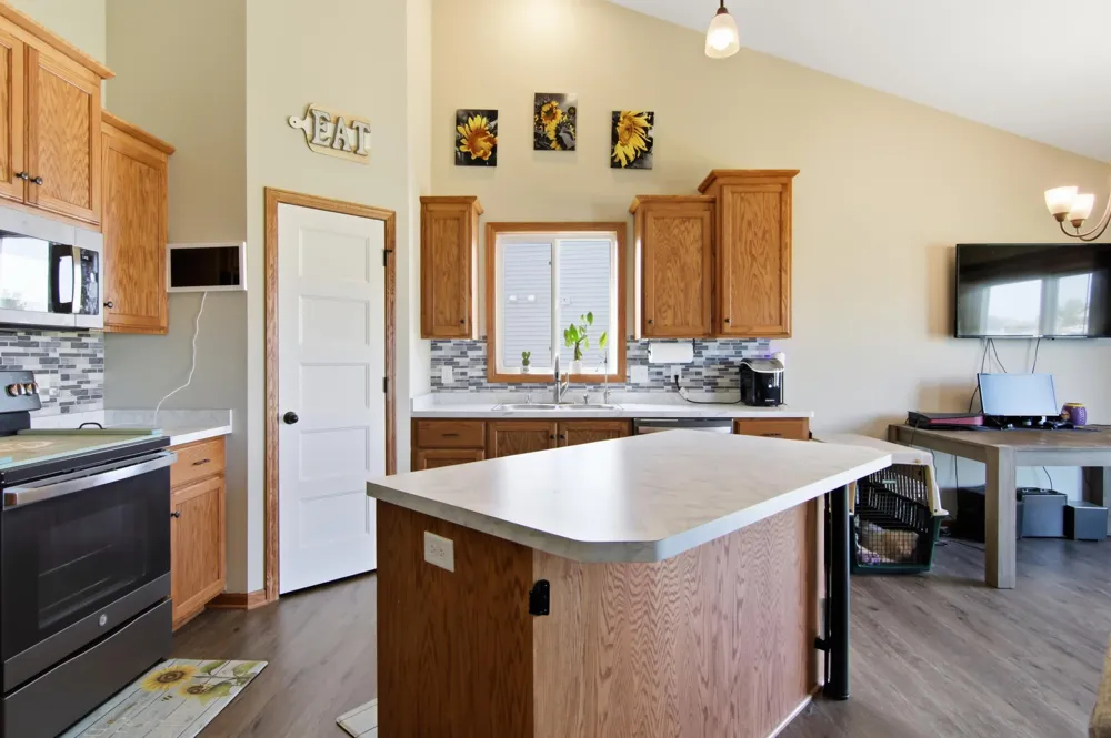 411 Staples Road Osceola, WI 54020