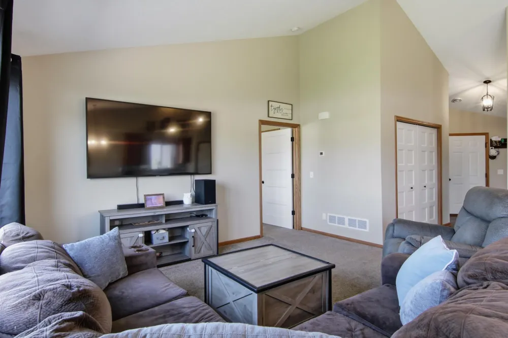 411 Staples Road Osceola, WI 54020
