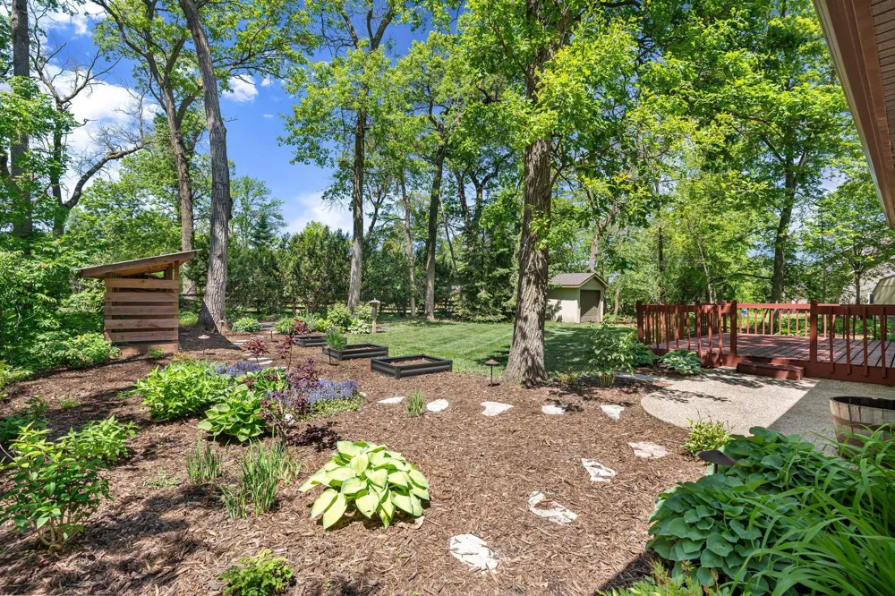 1680 Woodlawn Avenue Owatonna, MN 55060