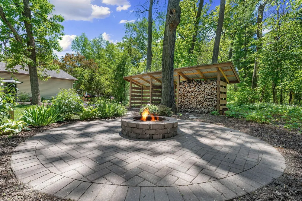 1680 Woodlawn Avenue Owatonna, MN 55060