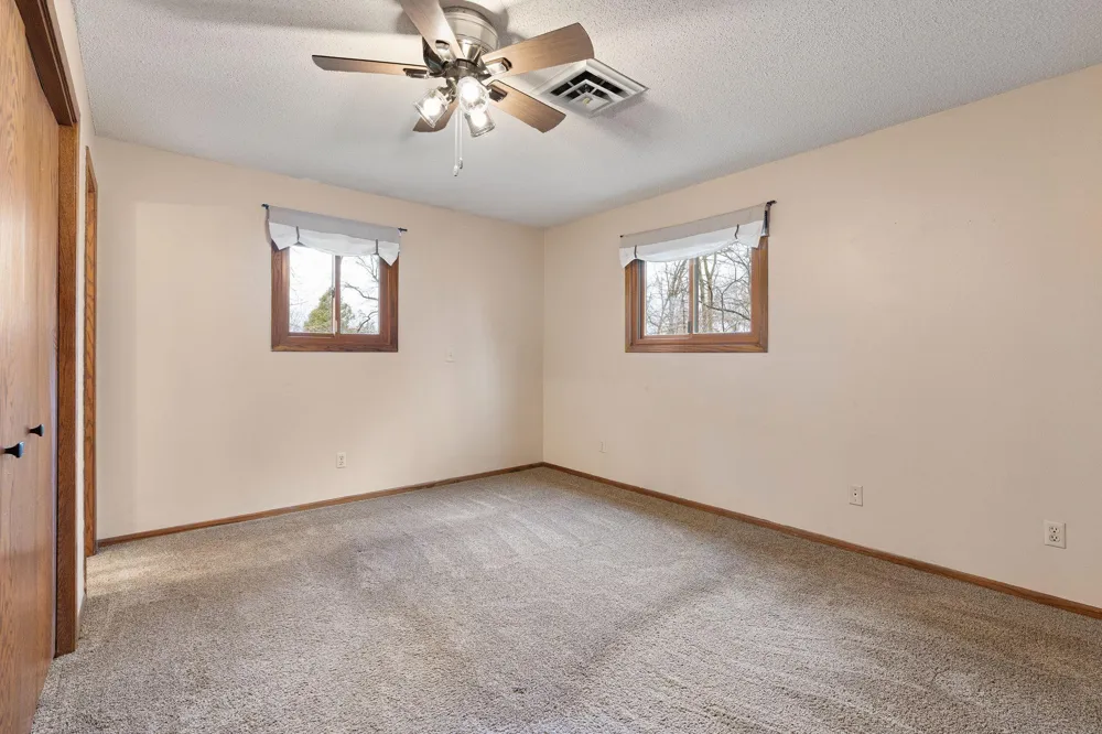 1680 Woodlawn Avenue Owatonna, MN 55060