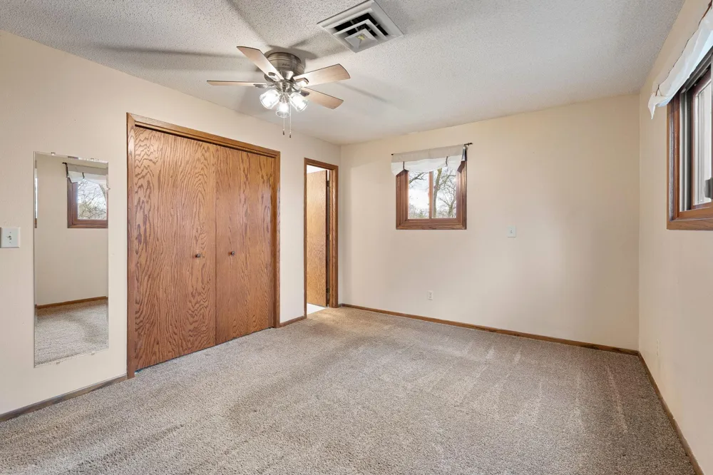 1680 Woodlawn Avenue Owatonna, MN 55060