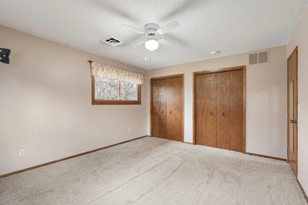 1680 Woodlawn Avenue Owatonna, MN 55060