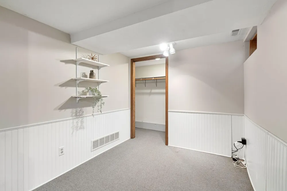 1680 Woodlawn Avenue Owatonna, MN 55060