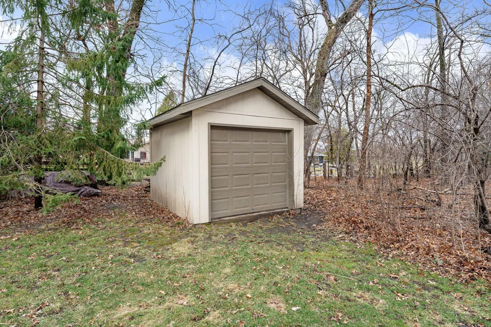 1680 Woodlawn Avenue Owatonna, MN 55060