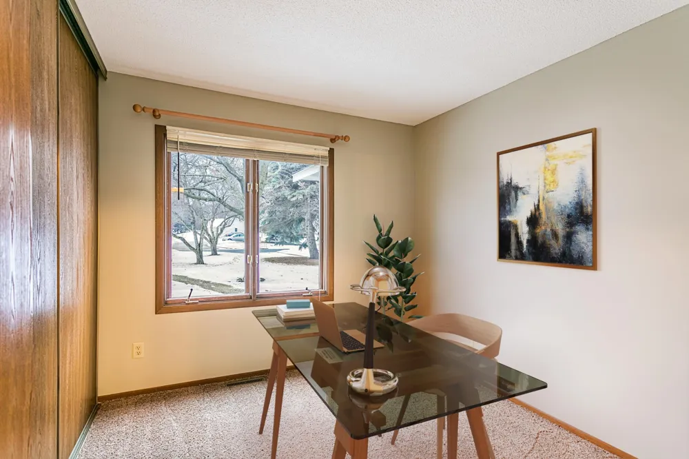 3575 Blue Jay Way #103 Eagan, MN 55123