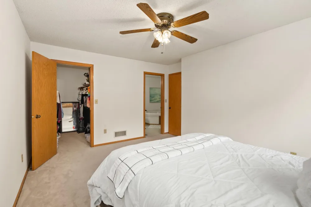 2508 Innsbruck Trail New Brighton, MN 55112