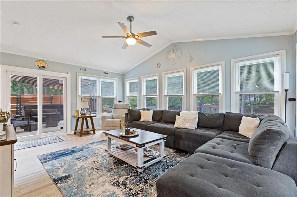 3915 Ivy Run Circle Duluth, GA 30096