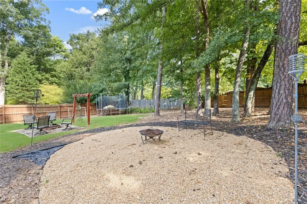 3915 Ivy Run Circle Duluth, GA 30096