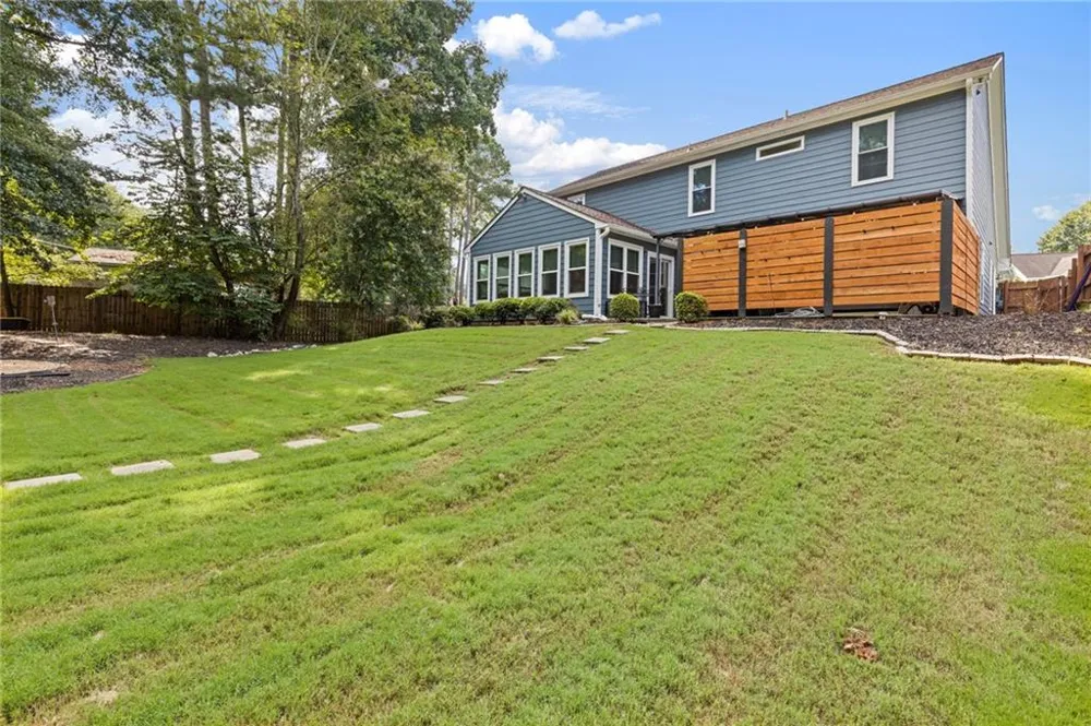 3915 Ivy Run Circle Duluth, GA 30096