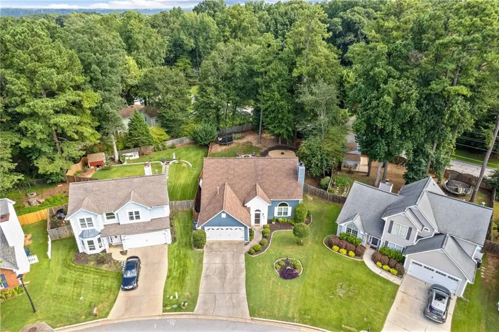 3915 Ivy Run Circle Duluth, GA 30096