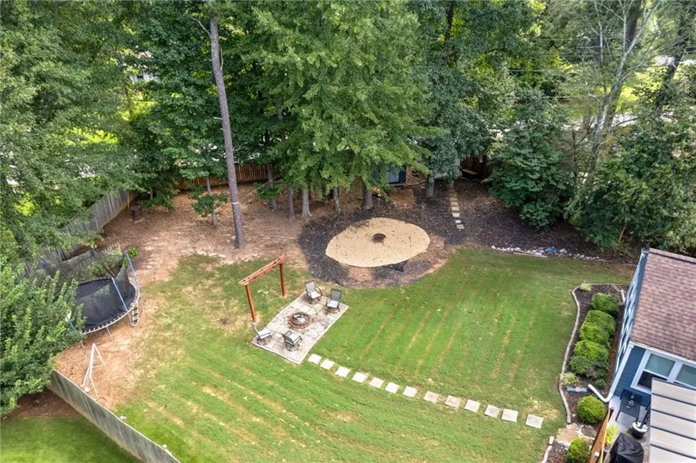 3915 Ivy Run Circle Duluth, GA 30096