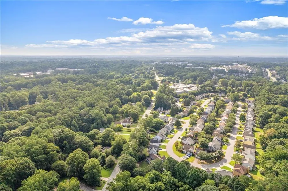 3915 Ivy Run Circle Duluth, GA 30096