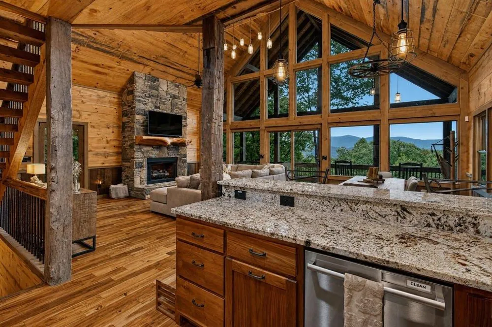 50 Broken Arrow Path Blue Ridge, GA 30513