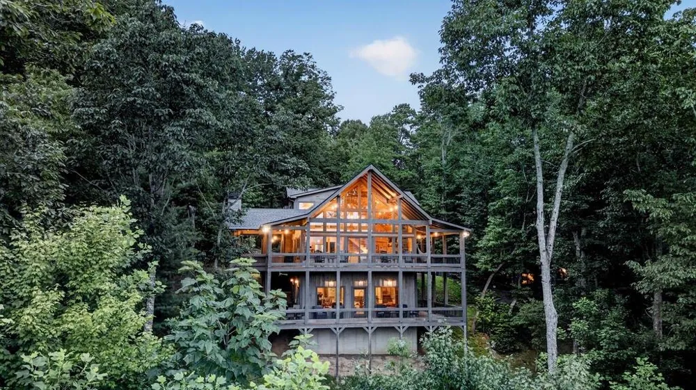 50 Broken Arrow Path Blue Ridge, GA 30513