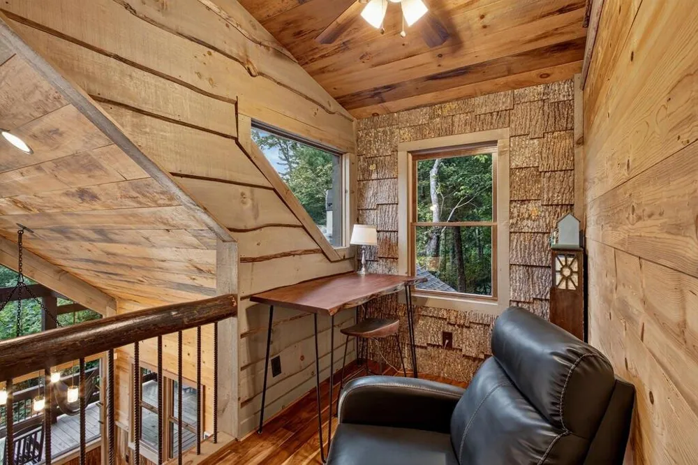 50 Broken Arrow Path Blue Ridge, GA 30513