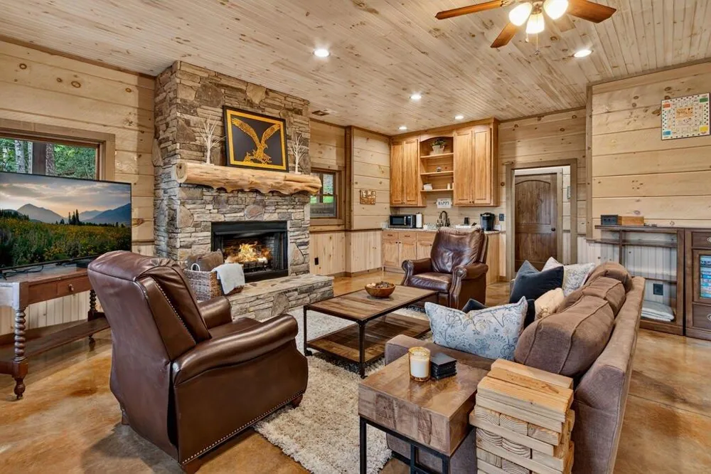 50 Broken Arrow Path Blue Ridge, GA 30513