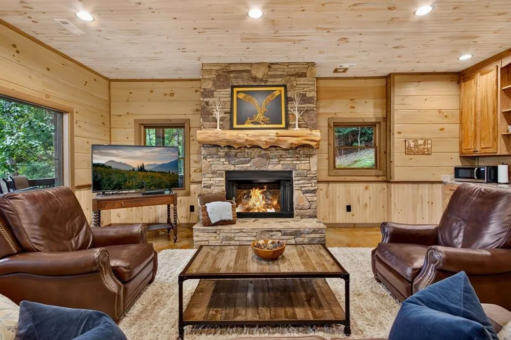 50 Broken Arrow Path Blue Ridge, GA 30513