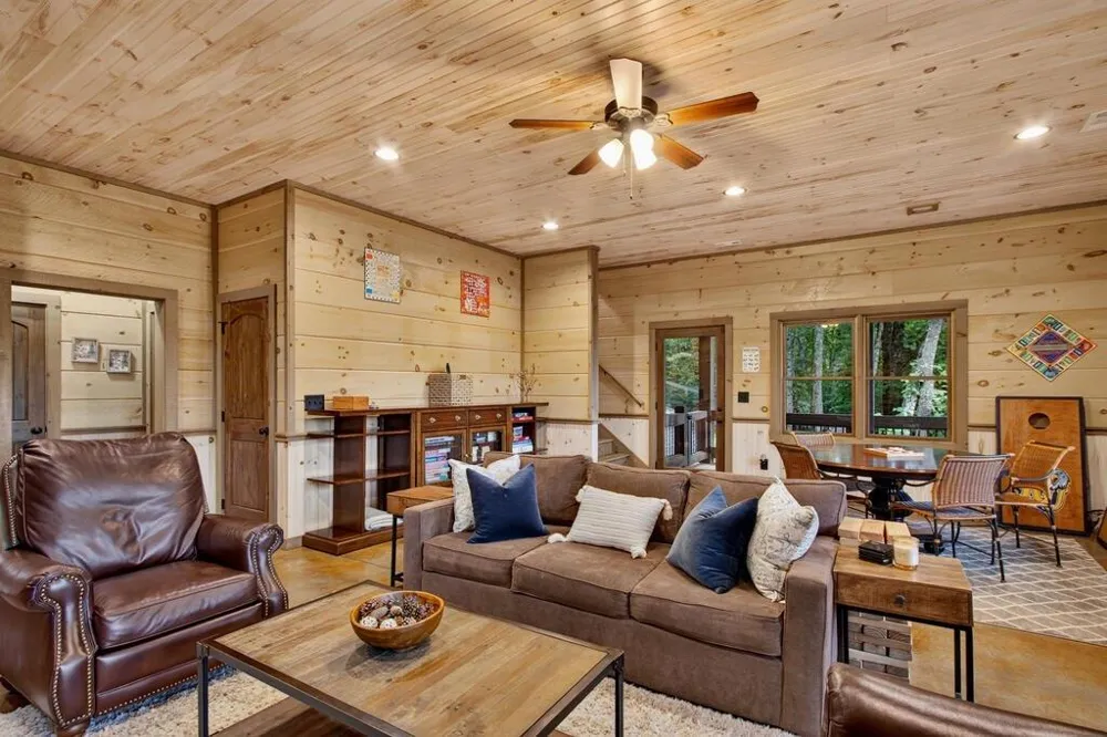 50 Broken Arrow Path Blue Ridge, GA 30513