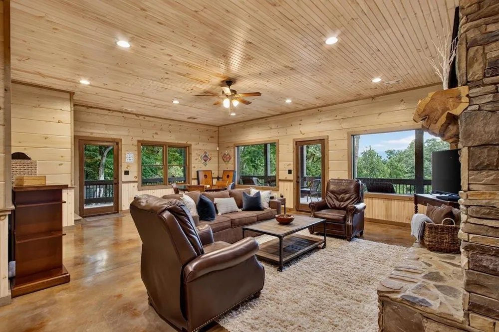 50 Broken Arrow Path Blue Ridge, GA 30513