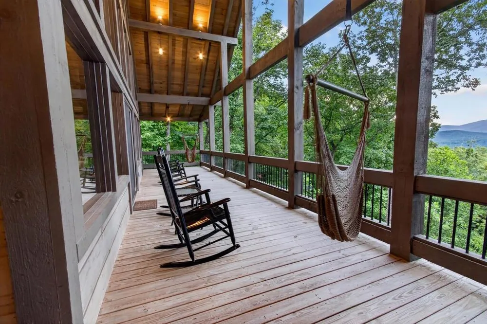 50 Broken Arrow Path Blue Ridge, GA 30513