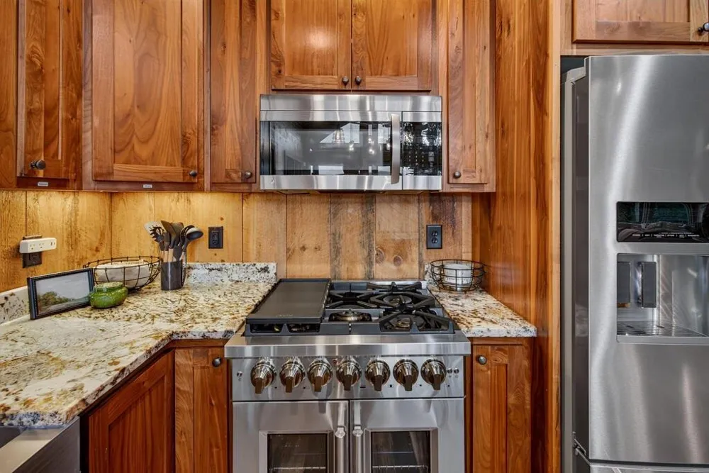 50 Broken Arrow Path Blue Ridge, GA 30513
