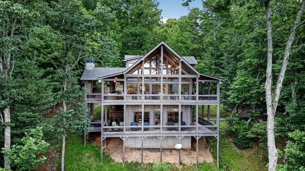 50 Broken Arrow Path Blue Ridge, GA 30513