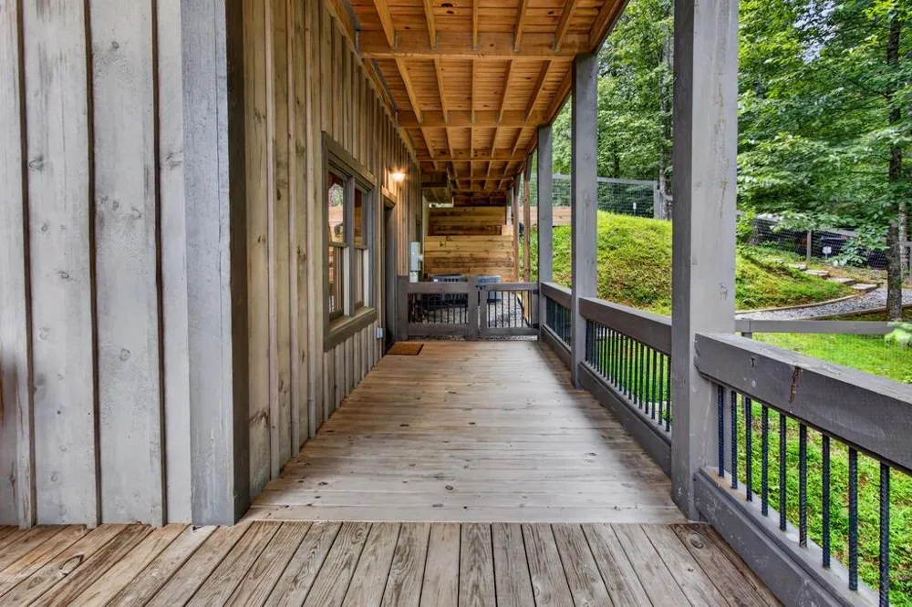 50 Broken Arrow Path Blue Ridge, GA 30513