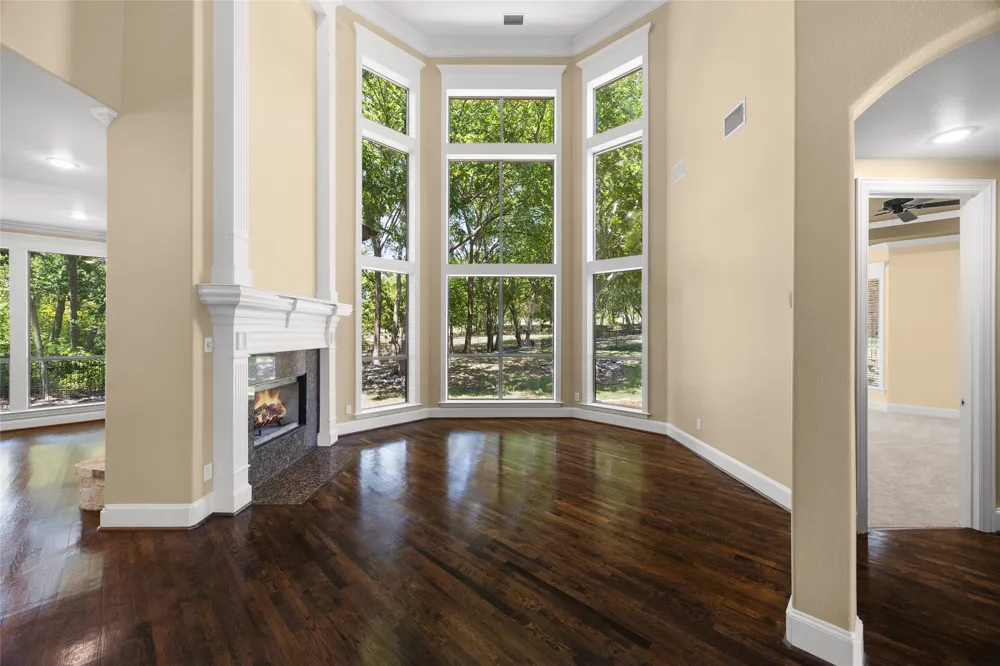 2409 Legend Drive Heath, TX 75032