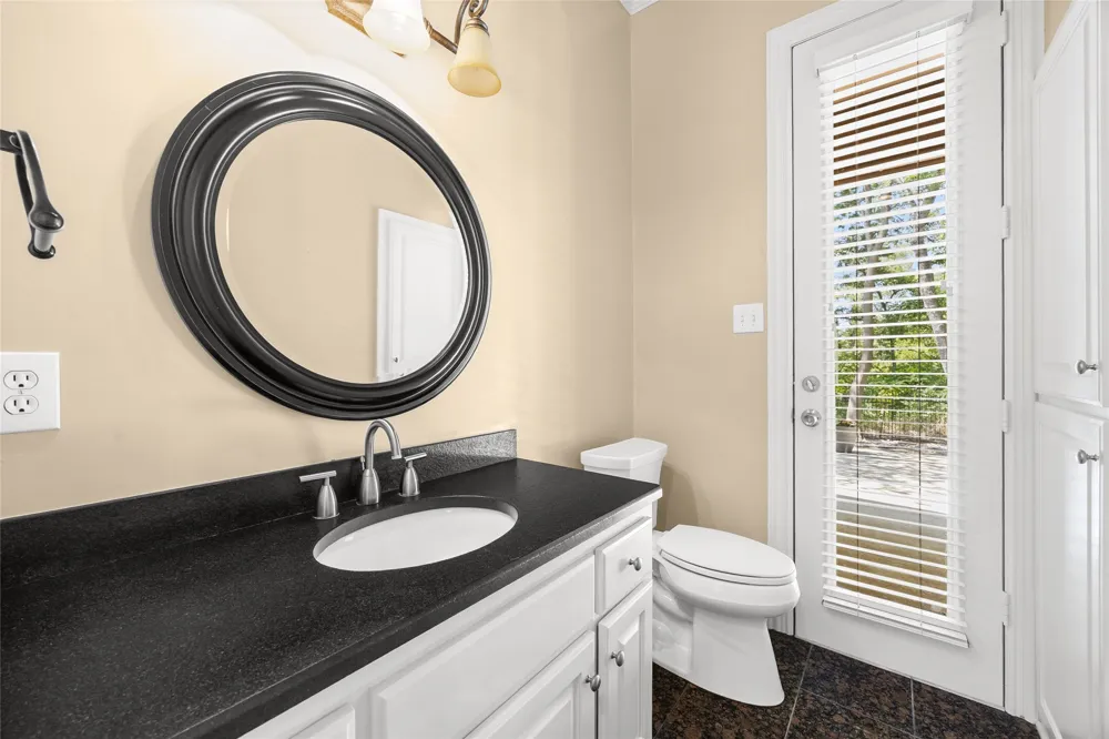 2409 Legend Drive Heath, TX 75032