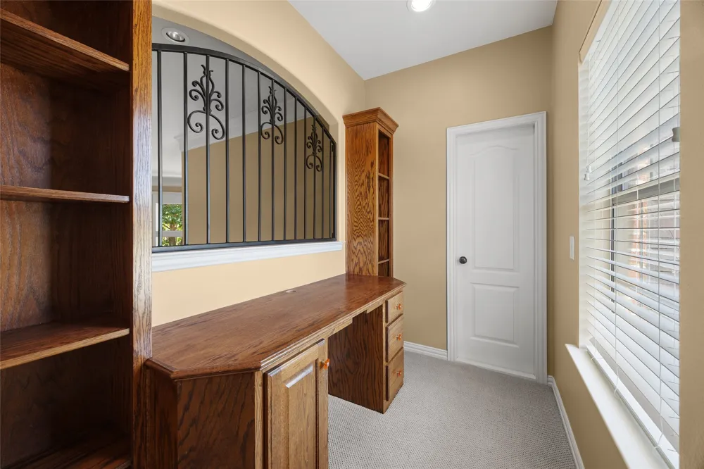 2409 Legend Drive Heath, TX 75032