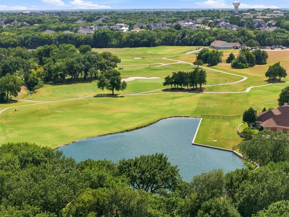 2409 Legend Drive Heath, TX 75032
