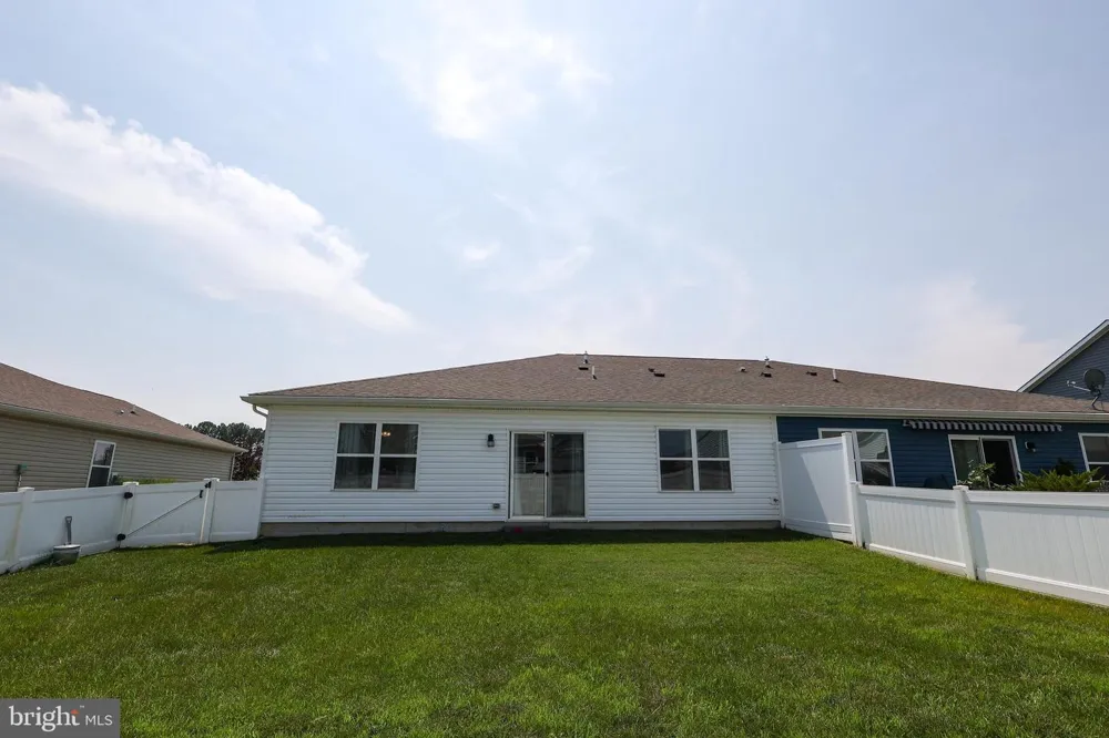 237 SEDMONT CIRCLE Smyrna, DE 19977