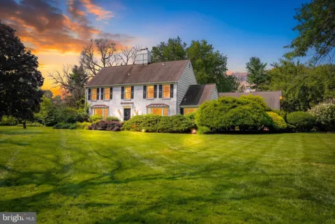 25 ARVIDA DRIVE