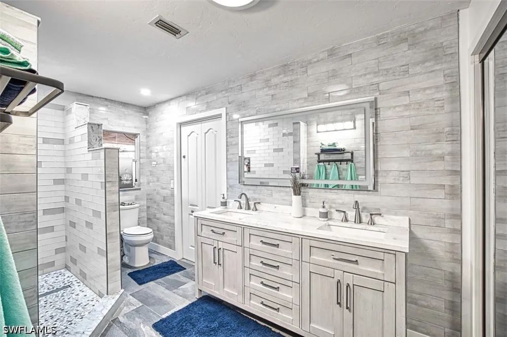 Outrigger Lane Naples, FL 34104