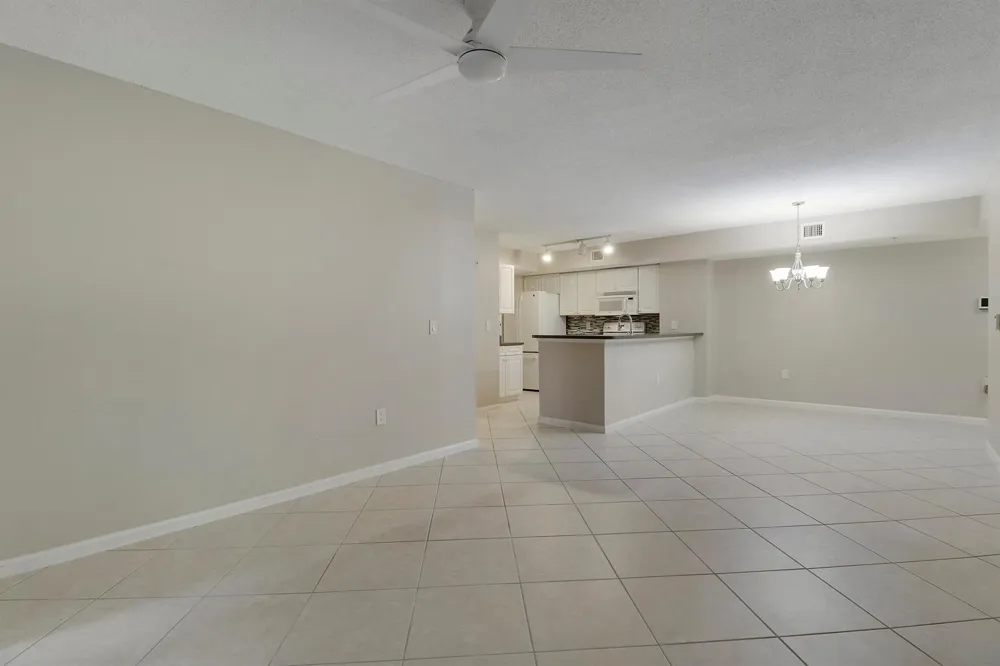 236 VILLAGE BOULEVARD #1106 Tequesta, FL 33469