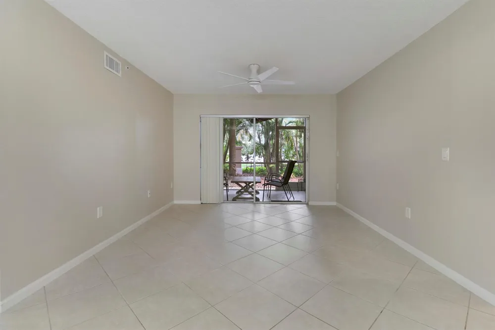 236 VILLAGE BOULEVARD #1106 Tequesta, FL 33469