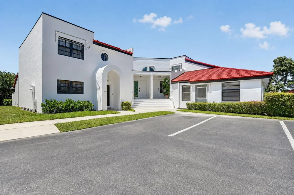 327 NW 36TH AVENUE Deerfield Beach, FL 33442