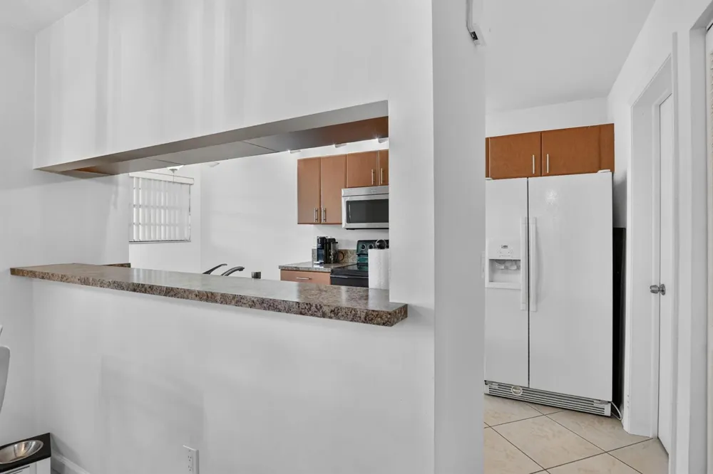 327 NW 36TH AVENUE Deerfield Beach, FL 33442