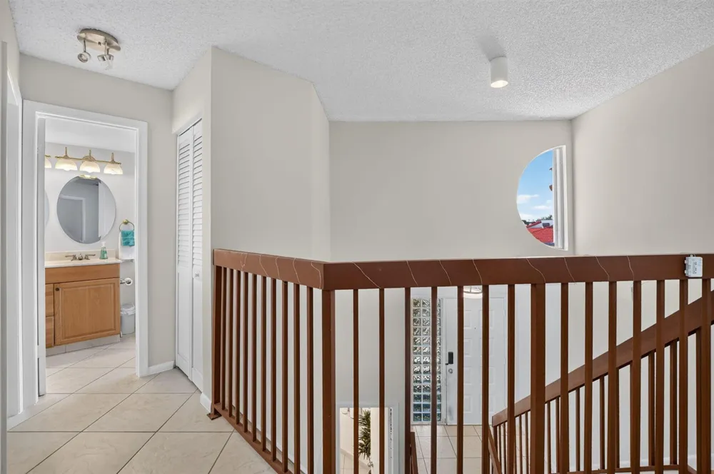 327 NW 36TH AVENUE Deerfield Beach, FL 33442