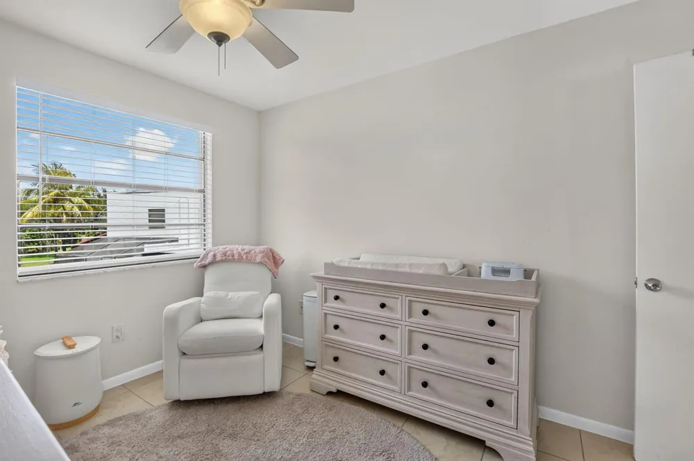 327 NW 36TH AVENUE Deerfield Beach, FL 33442