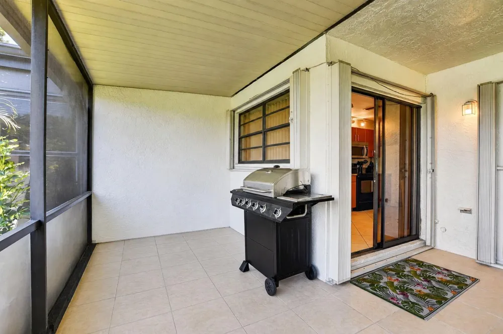 327 NW 36TH AVENUE Deerfield Beach, FL 33442
