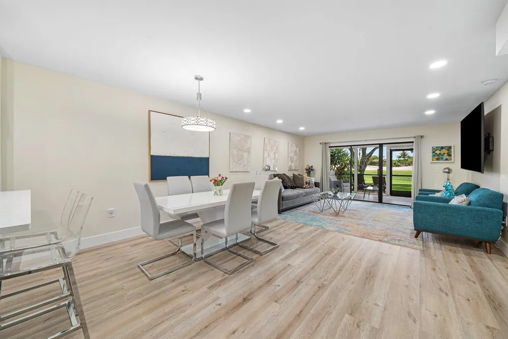17 Southport Lane #E Boynton Beach, FL 33436