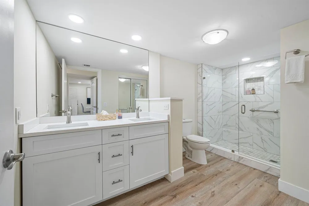 17 Southport Lane #E Boynton Beach, FL 33436
