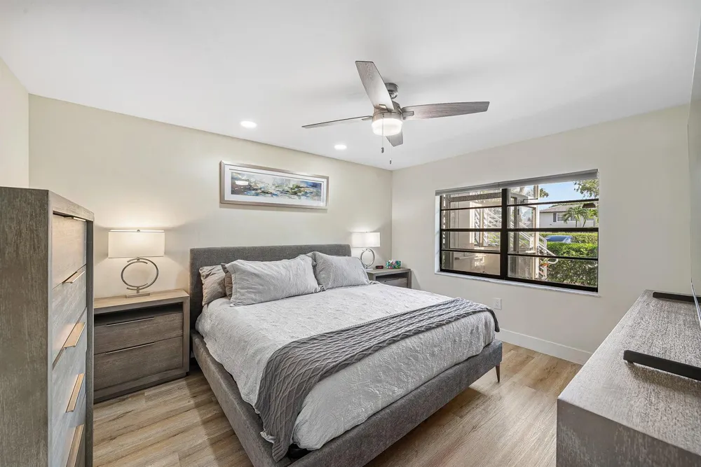 17 Southport Lane #E Boynton Beach, FL 33436