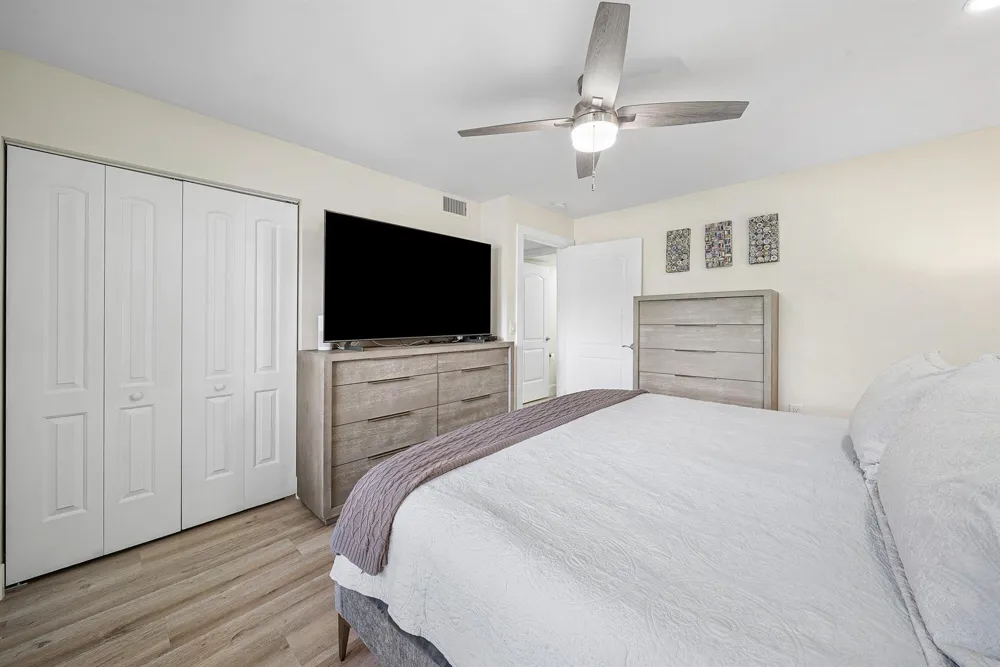 17 Southport Lane #E Boynton Beach, FL 33436