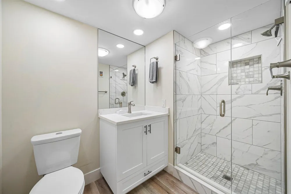 17 Southport Lane #E Boynton Beach, FL 33436
